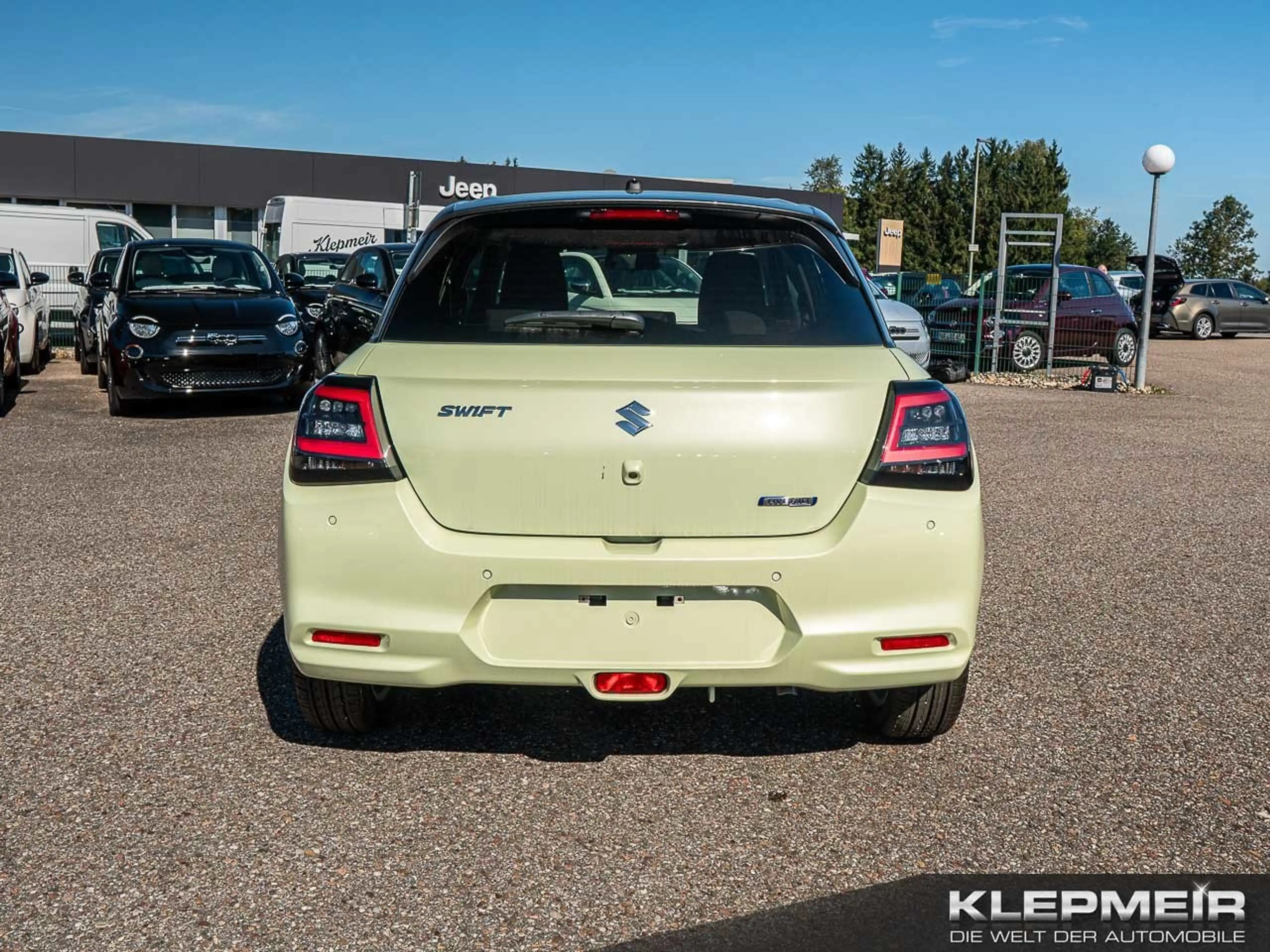Suzuki Swift Comfort + CVT Hybrid — photo 6