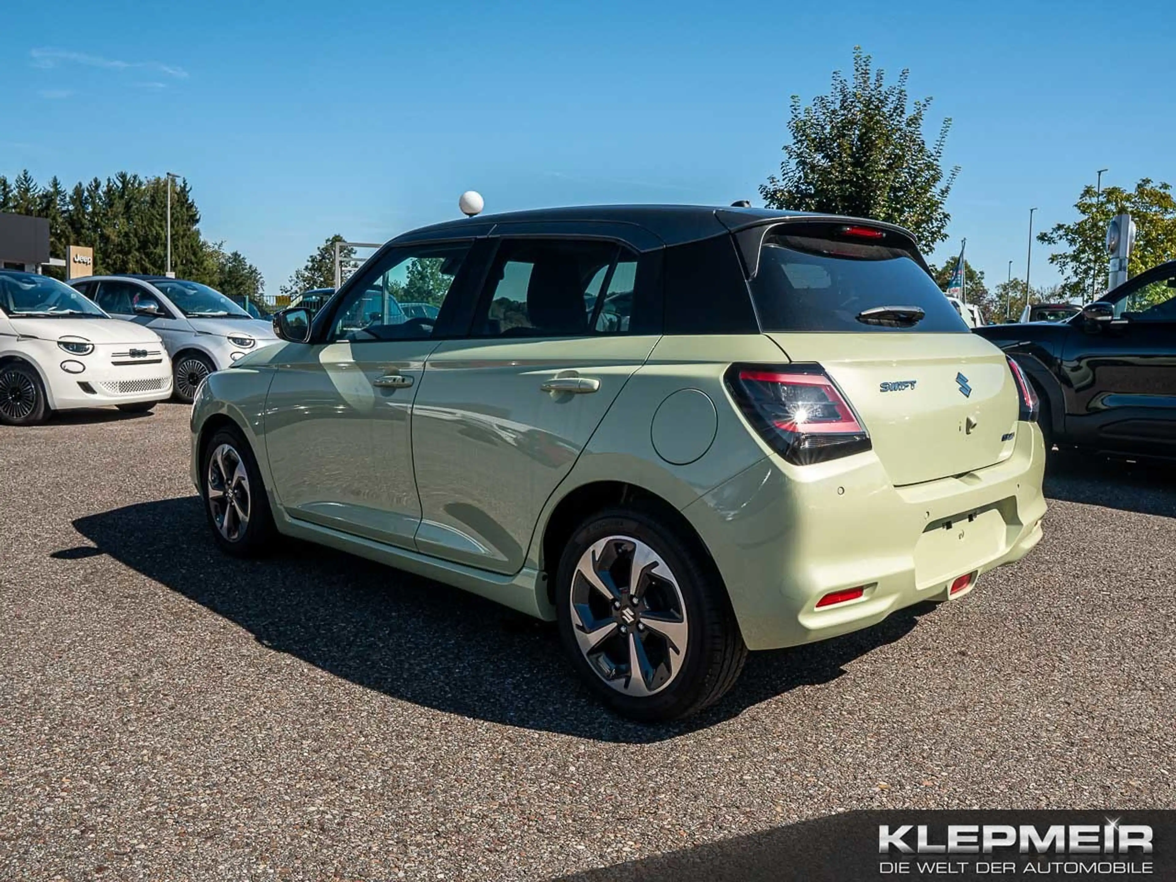 Suzuki Swift Comfort + CVT Hybrid — photo 7
