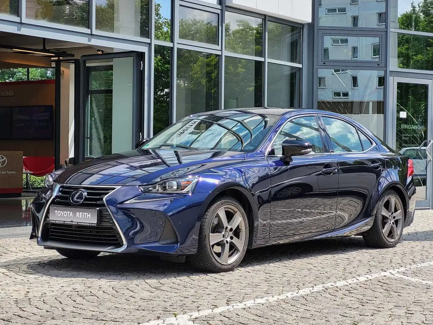 Lexus IS 300h Albastru - 1