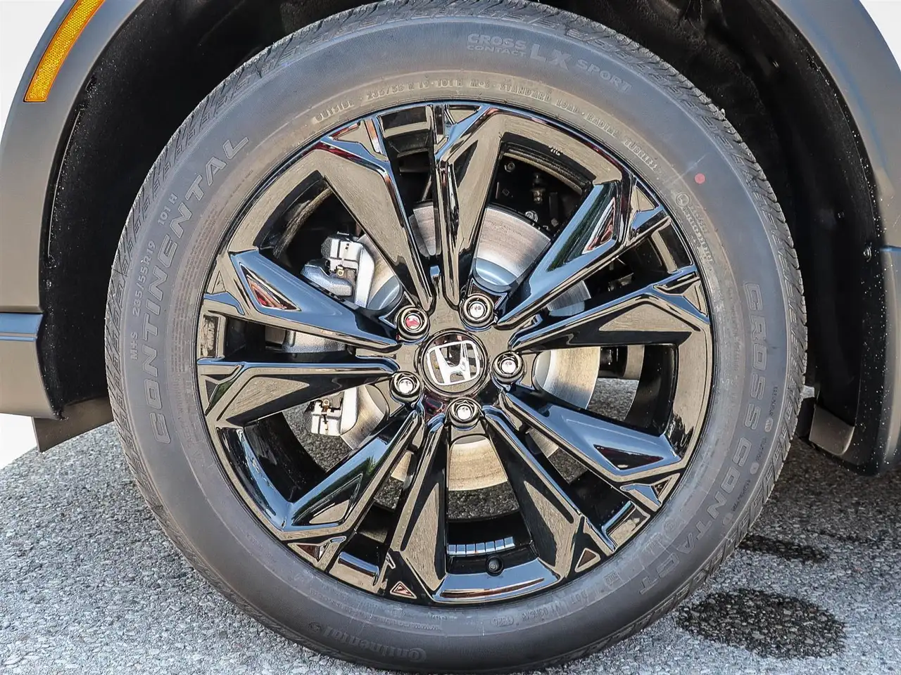 Honda CR-V photo Honda CR-V