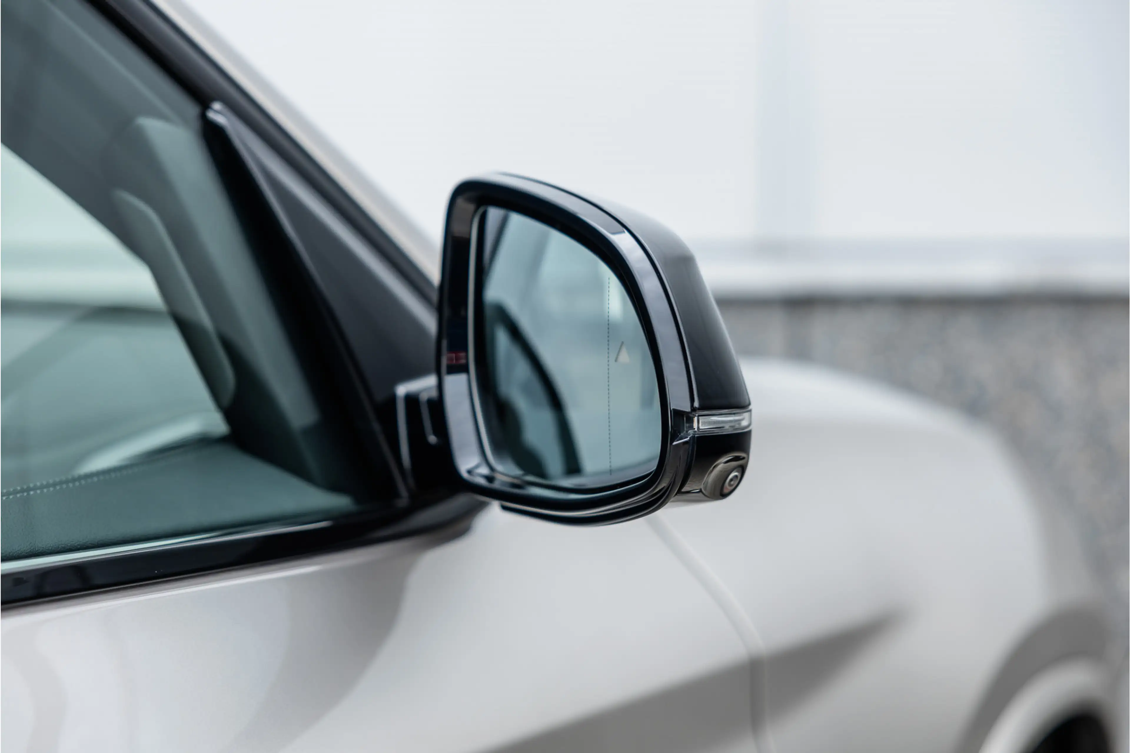 BMW iX3 High Executive 80 kWh — photo 36