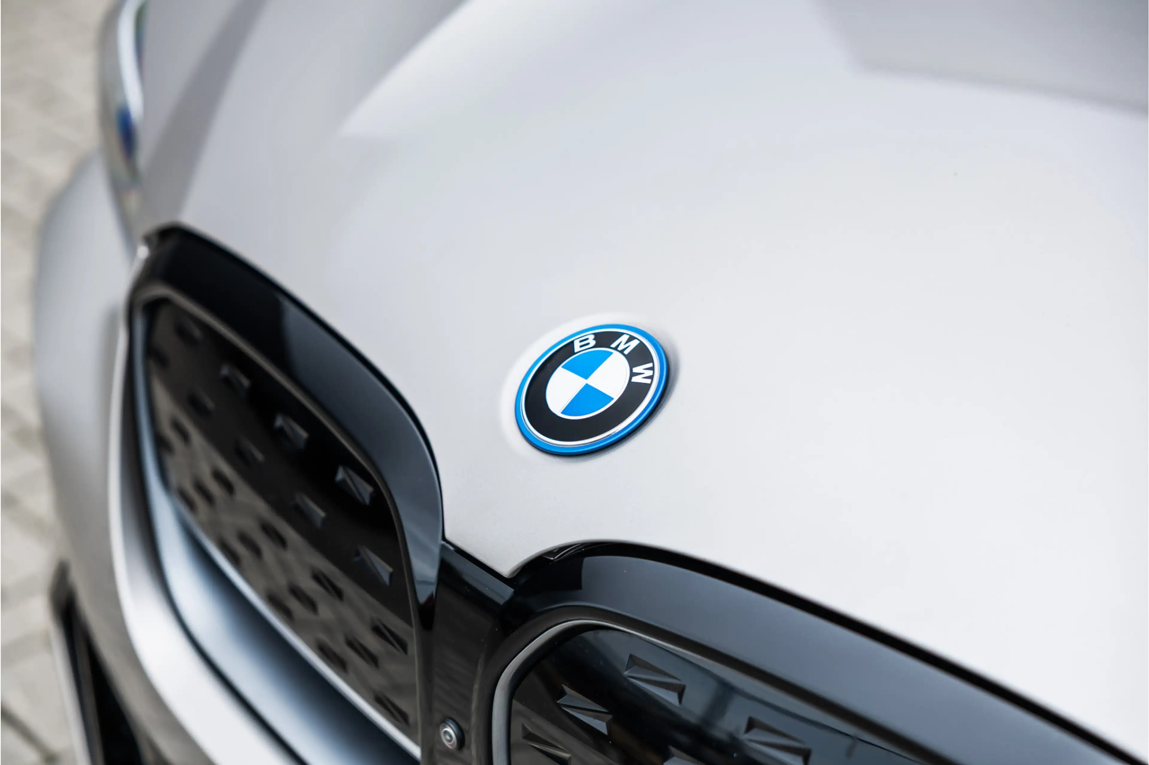 BMW iX3 High Executive 80 kWh — photo 22