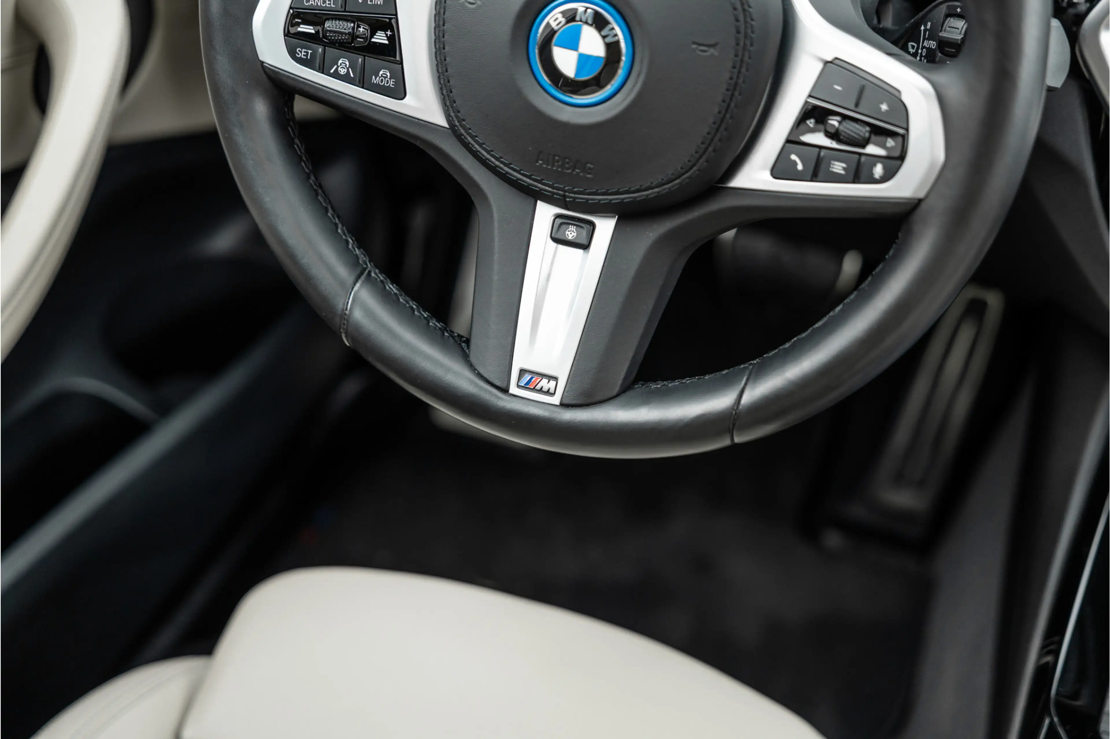 BMW iX3 High Executive 80 kWh — photo 49