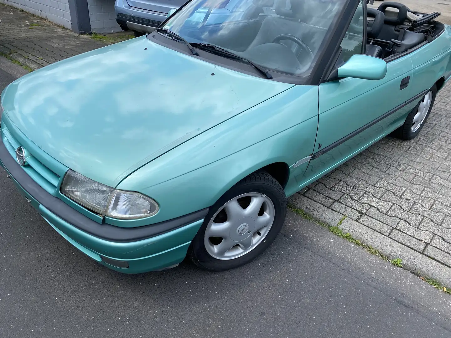 Opel Astra Cabrio 1.6i Bertone Edition Grün - 1