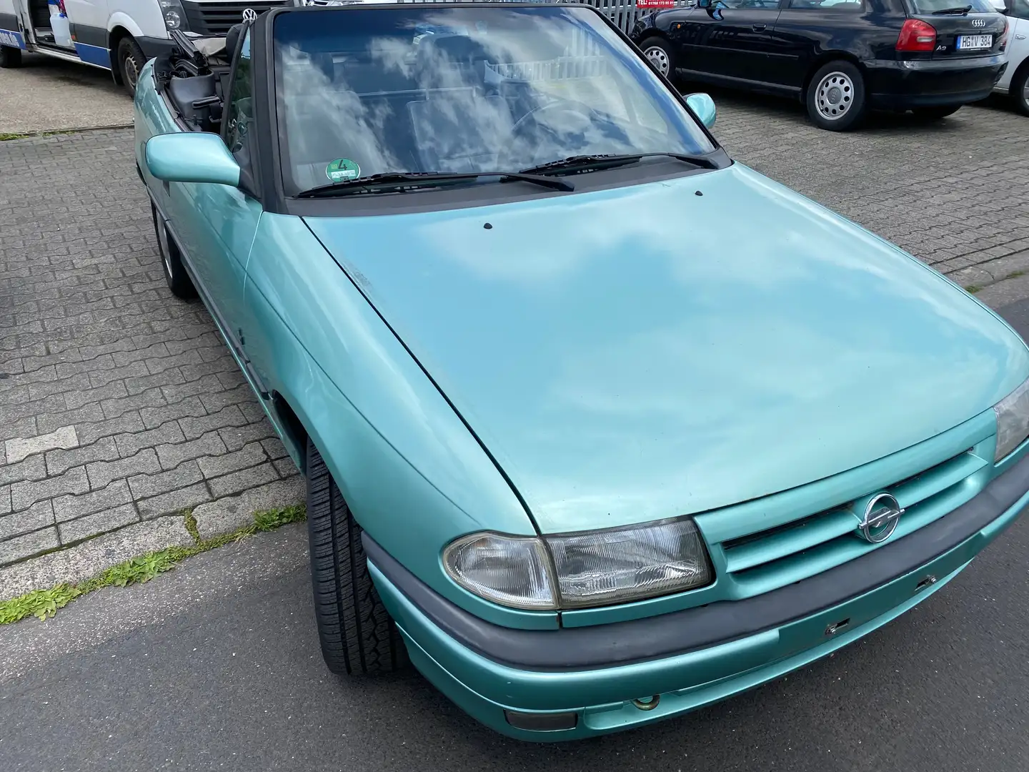Opel Astra Cabrio 1.6i Bertone Edition Grün - 2