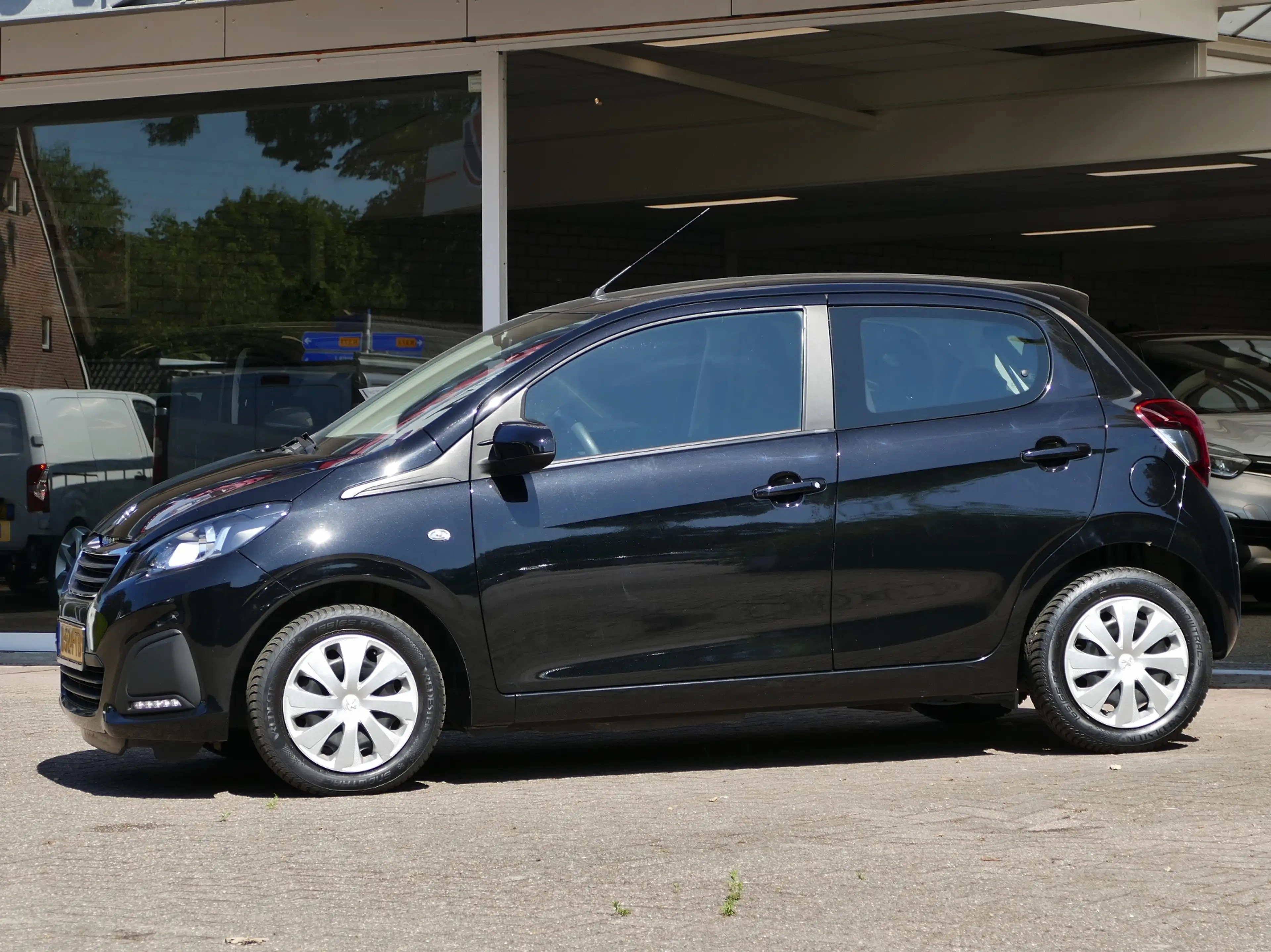 Peugeot 108 1.0 e-VTi Active | bluetooth | airco — photo 29