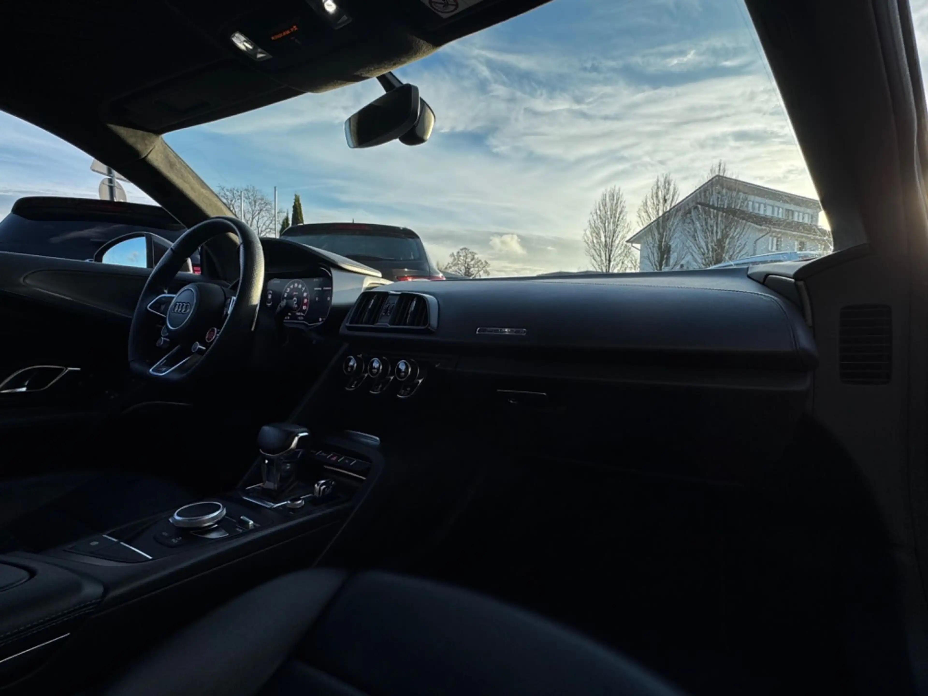 Audi R8 Coupe 5.2 FSI quattro plus *Carbon*B&O* — photo 31