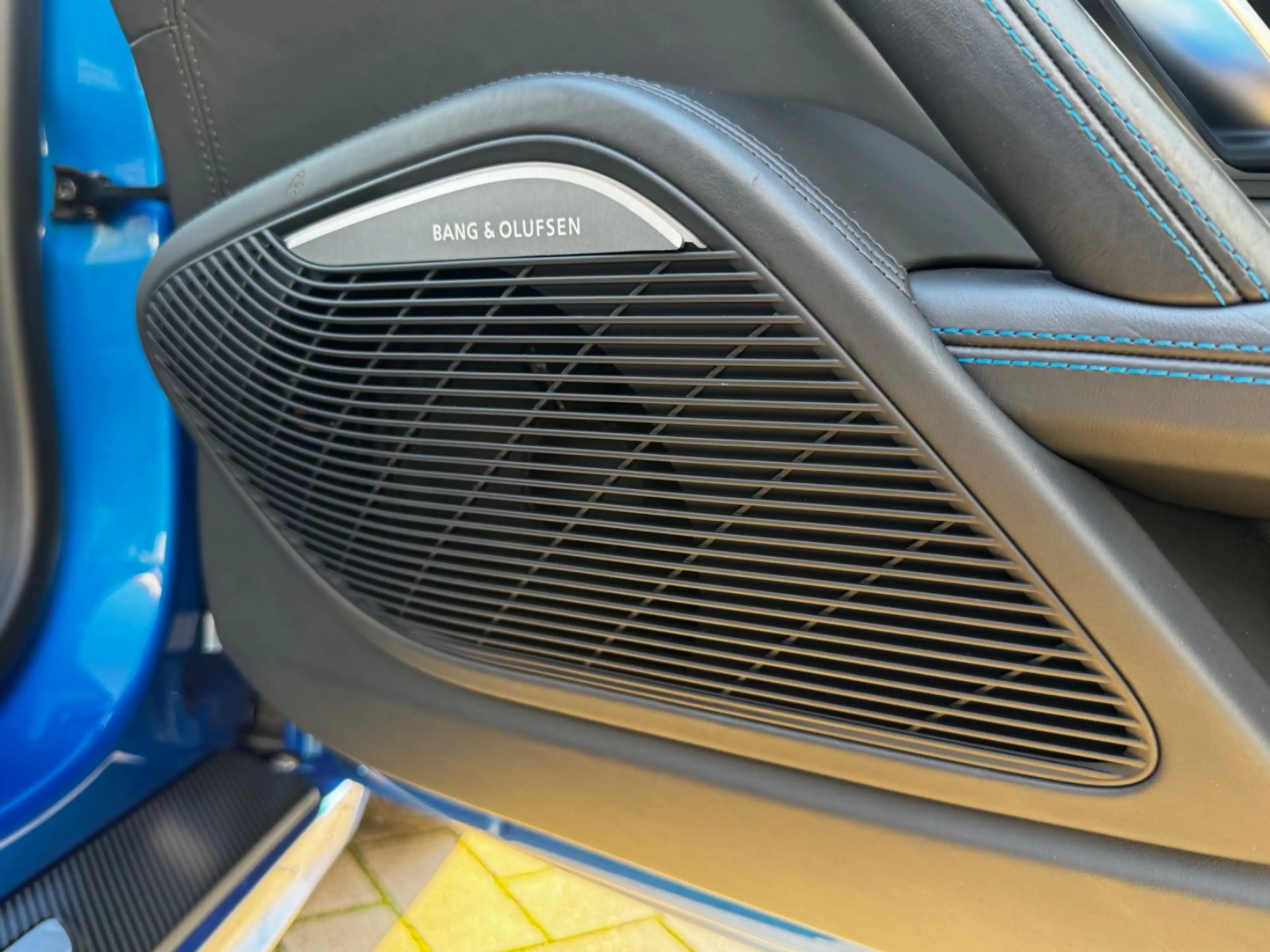 Audi R8 Coupe 5.2 FSI quattro plus *Carbon*B&O* — photo 42