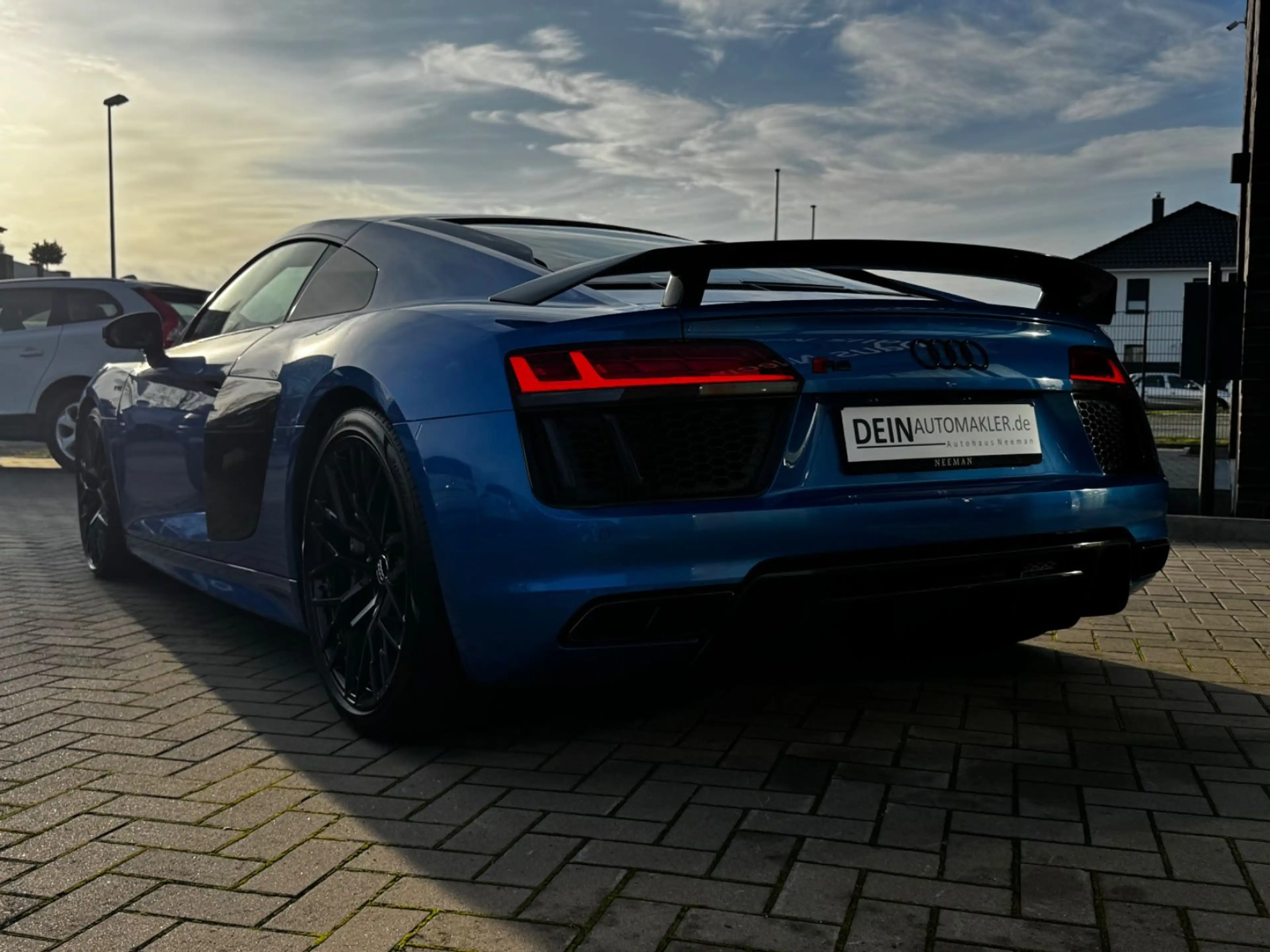 Audi R8 Coupe 5.2 FSI quattro plus *Carbon*B&O* — photo 3
