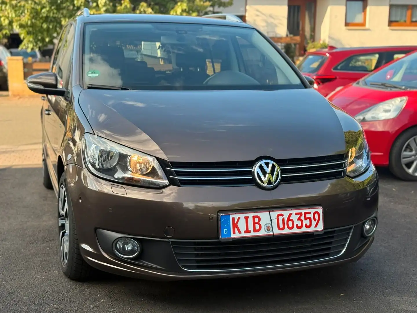 Volkswagen Touran Cup Braun - 2