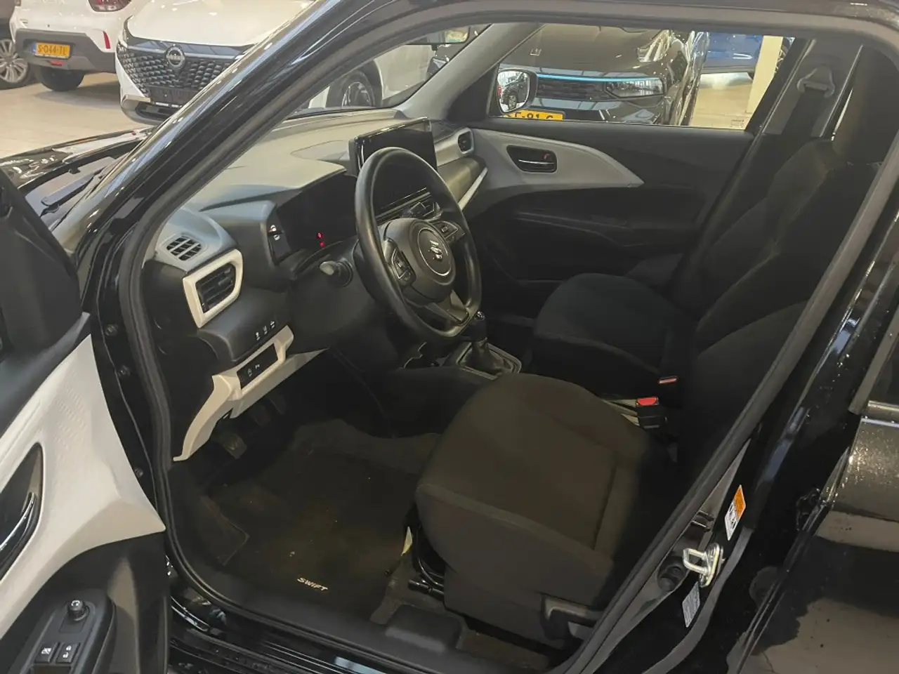Suzuki Swift 1.2 Comfort Hybrid [ NIEUW MODEL | CAMERA | CARPLA 4
