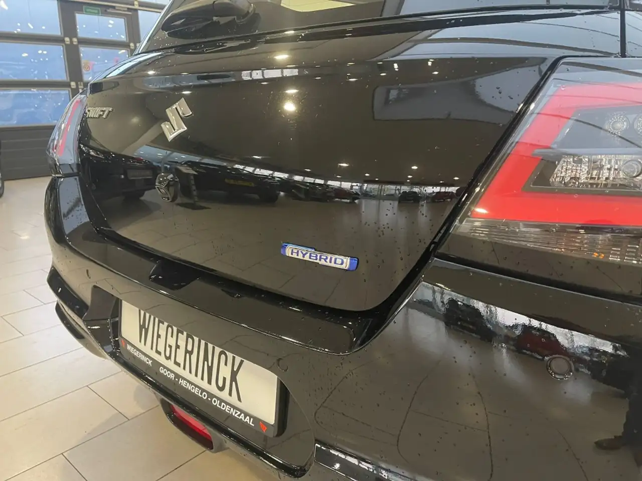 Suzuki Swift 1.2 Comfort Hybrid [ NIEUW MODEL | CAMERA | CARPLA 18