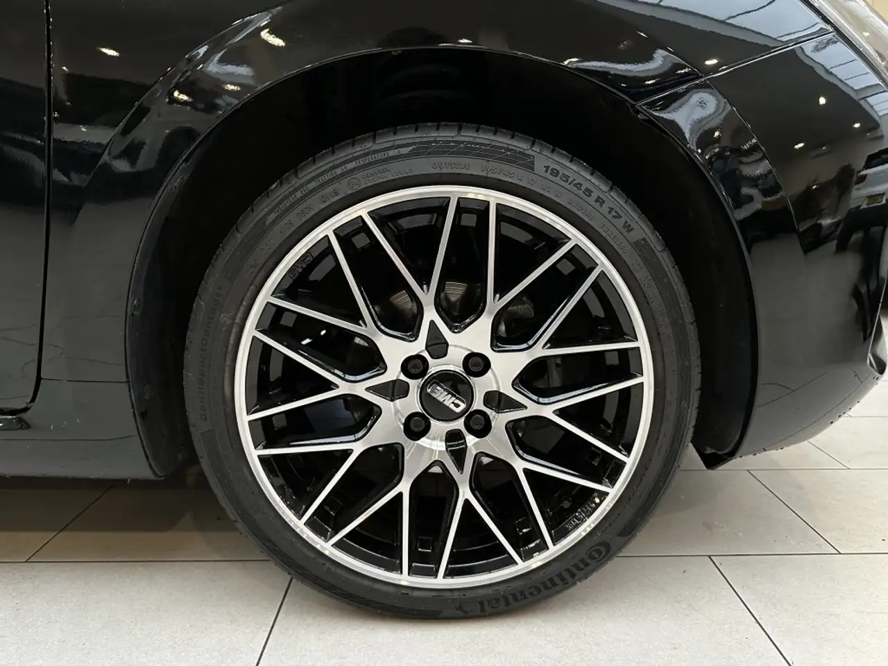 Suzuki Swift 1.2 Comfort Hybrid [ NIEUW MODEL | CAMERA | CARPLA 17
