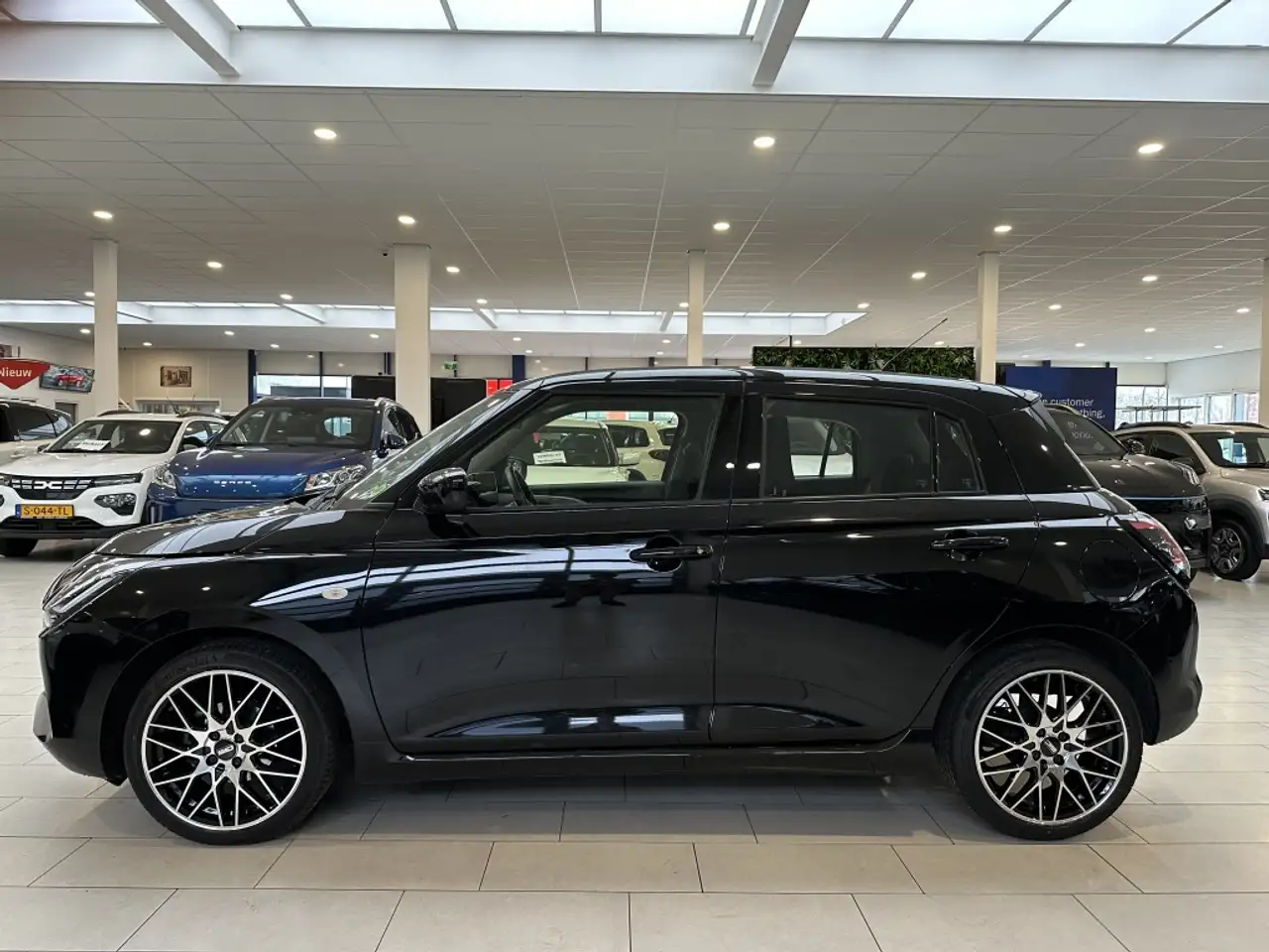 Suzuki Swift 1.2 Comfort Hybrid [ NIEUW MODEL | CAMERA | CARPLA 7