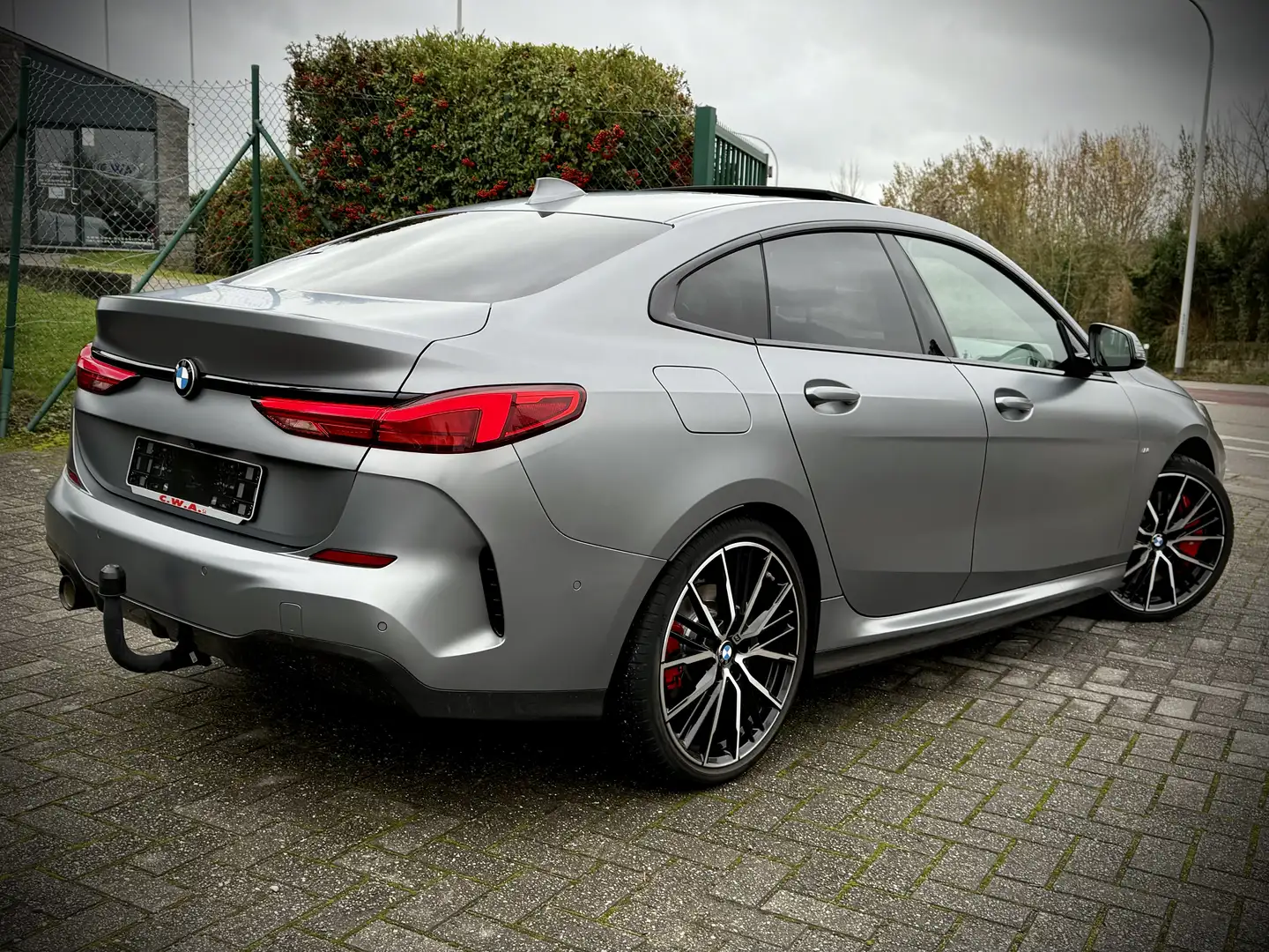 BMW 218 Gran Coupé 218iA OPF Grau - 2