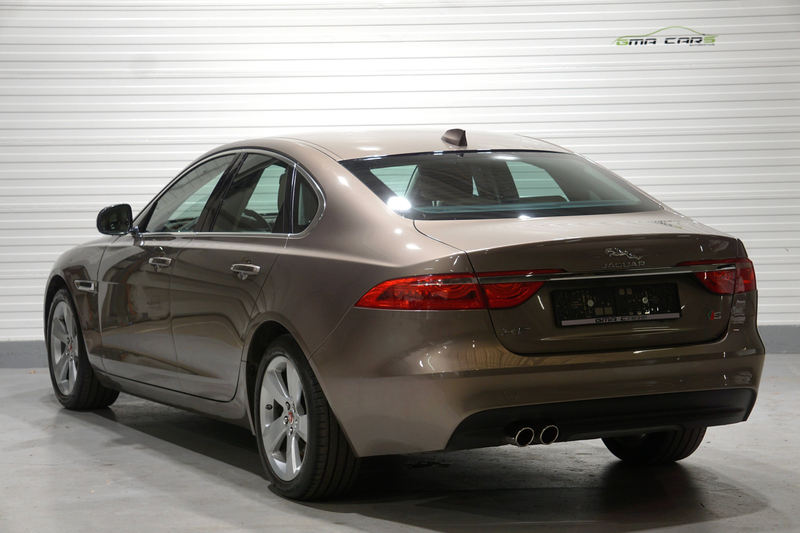 Jaguar XF XF 2.0 D S Aut-Navi-Leder-Airco-PDC-Cam-Garantie — photo 4