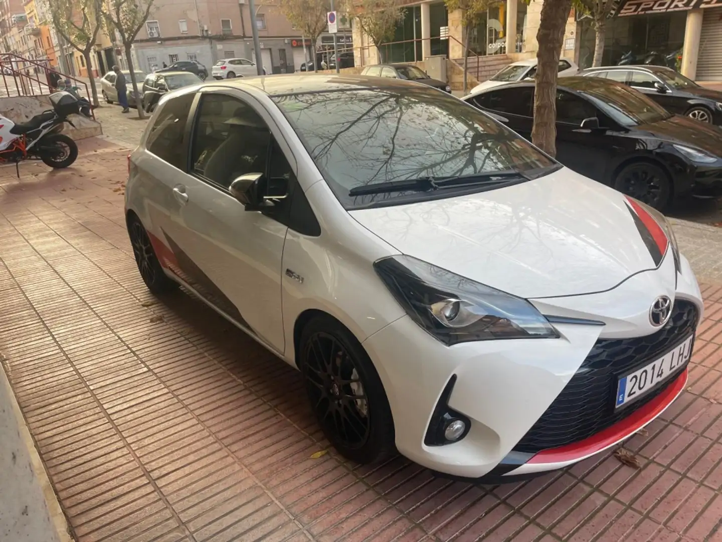 Toyota Yaris 1.8 GRMN + Go Blanco - 2