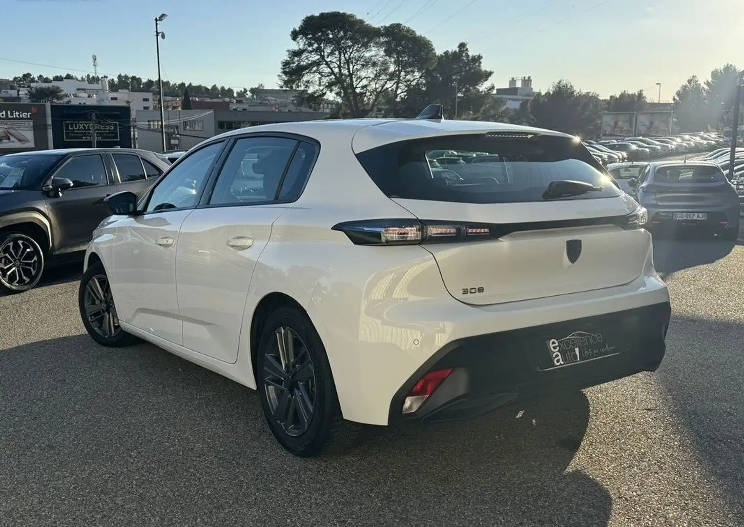Peugeot 308 1.5 BLUEHDI 130CH S&S ACTIVE PACK EAT8 Blanc - 2