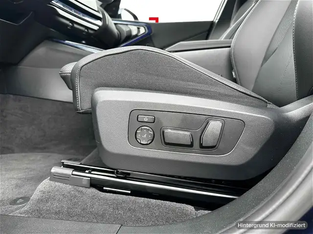 BMW X3 view 6