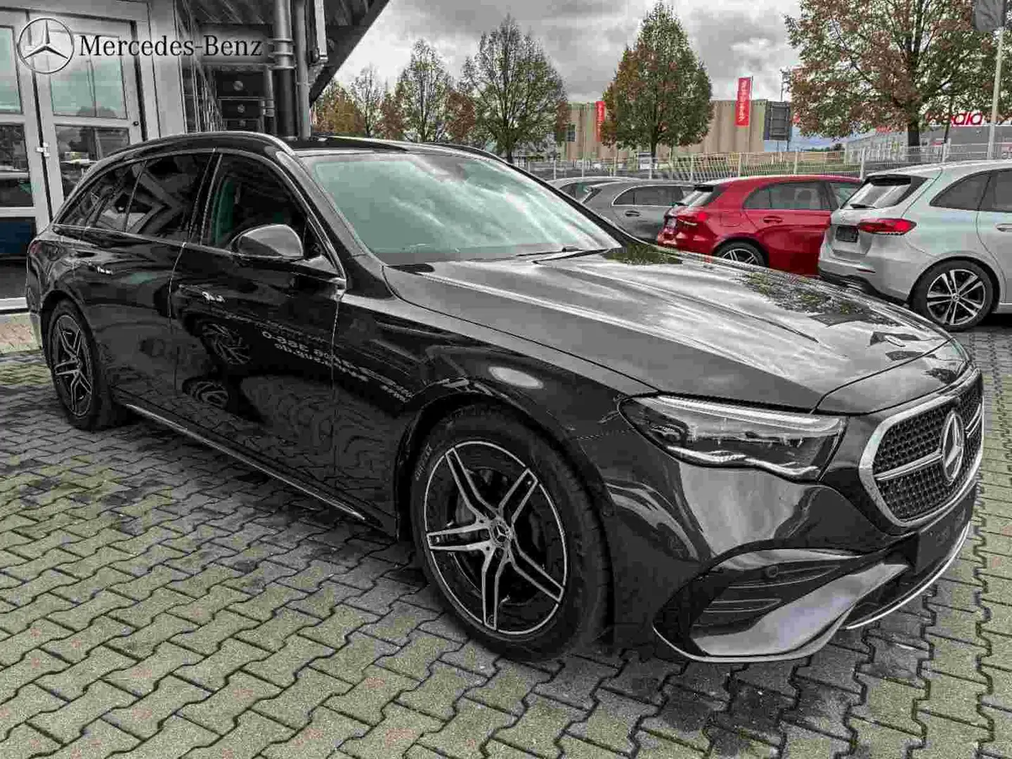 Mercedes-Benz E 220 d T-M AMG 360°+AHK+BURMESTER+DIGITALLIGHT Grau - 2
