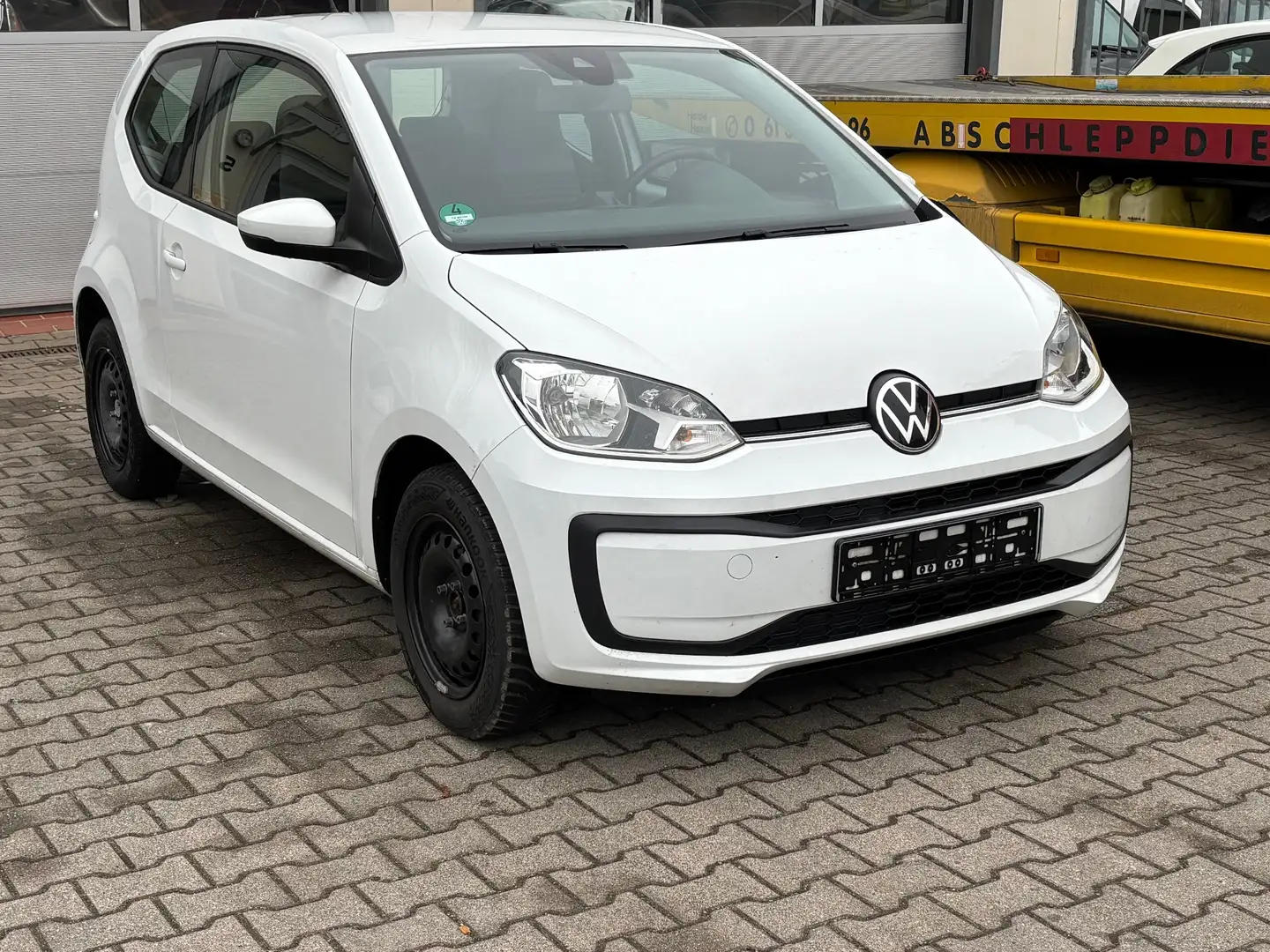 Volkswagen up! 1,0i  65 PS/Klimaautomatik/ DAB/Facelift/Euro 6d Wit - 1