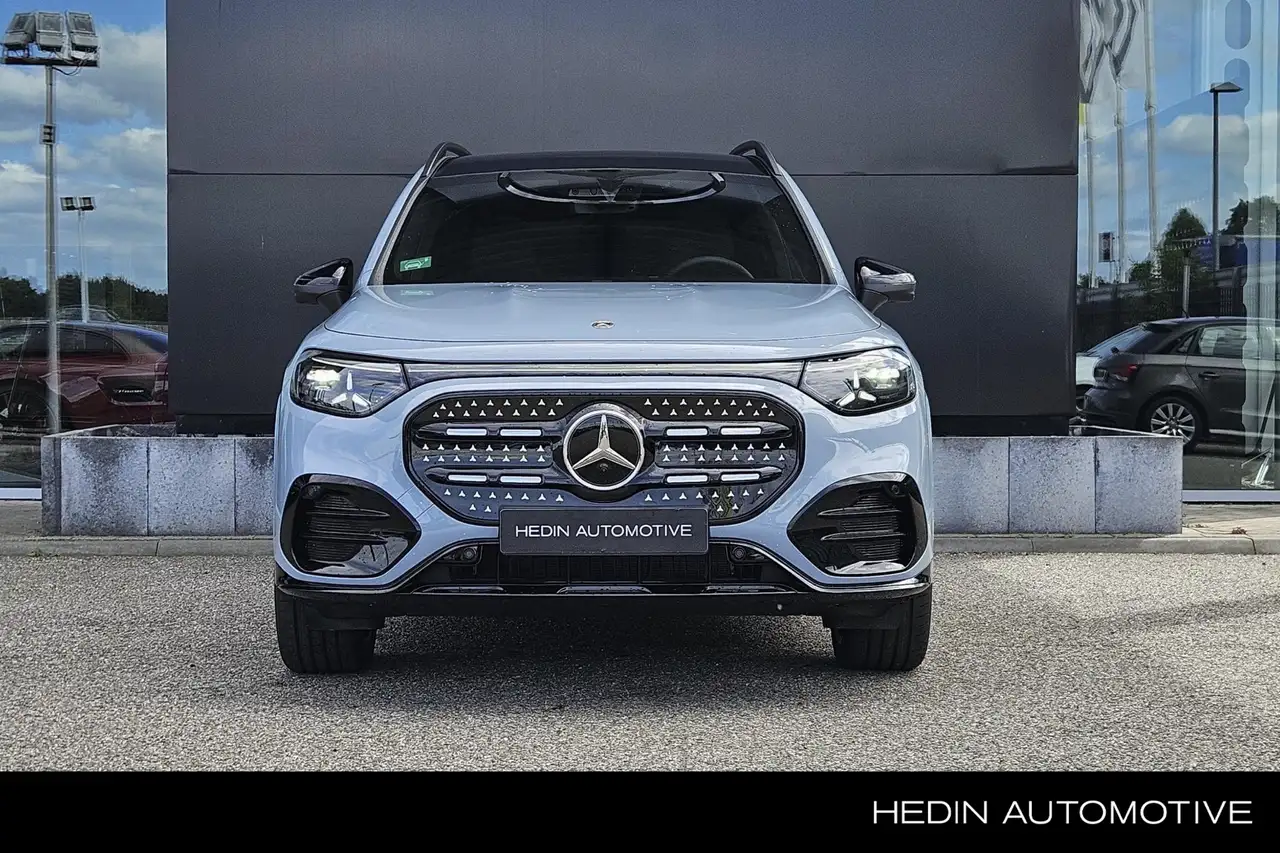 Mercedes-Benz GLB 2026