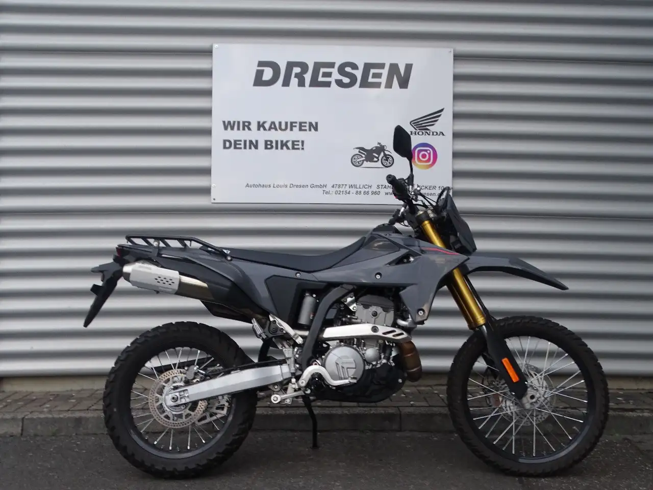 Suzuki DR-Z 400