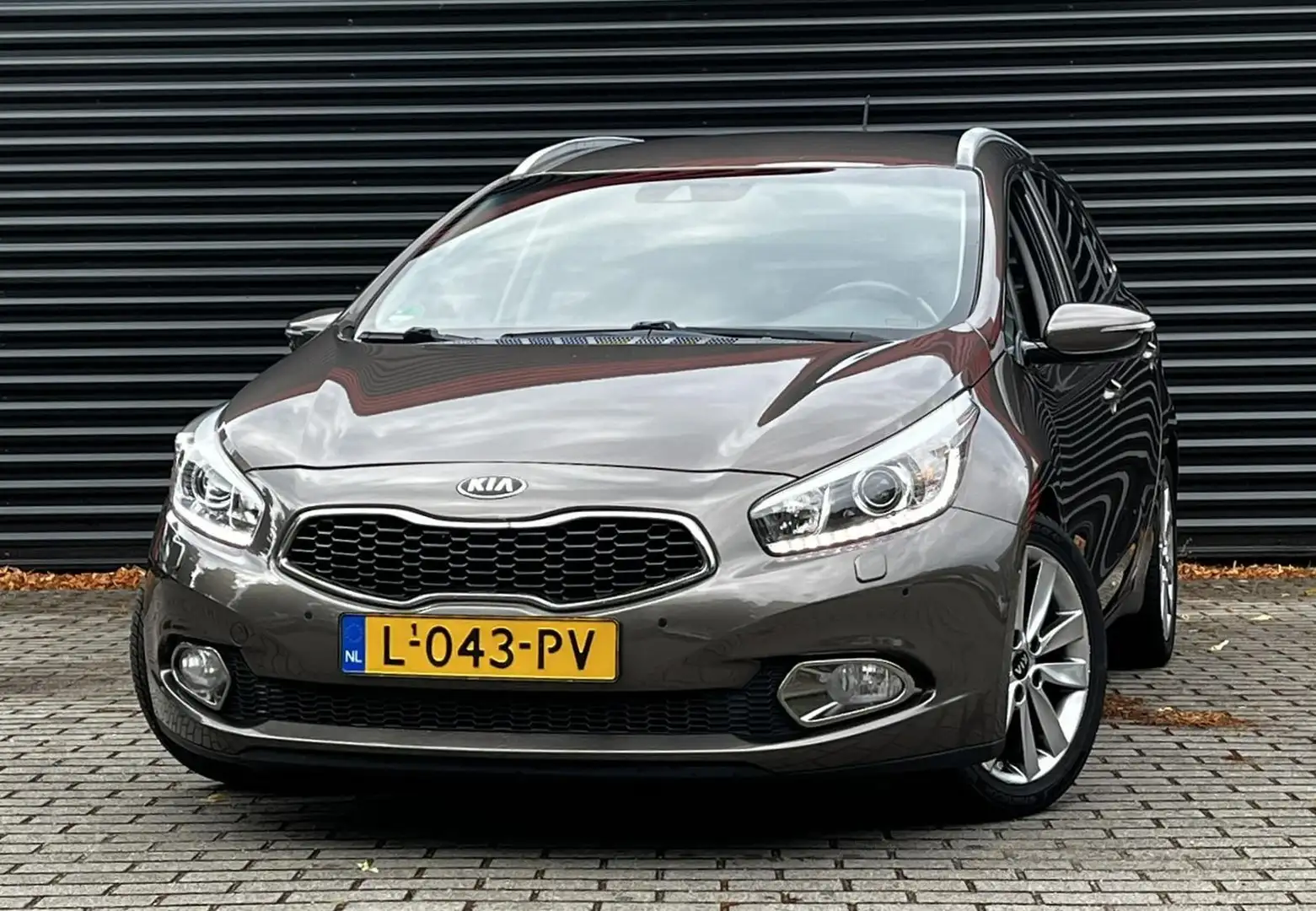 Kia Ceed SW / cee'd SW Sportswagon 1.6 GDI Comfort Pack | Automaat | Crui Gris - 1
