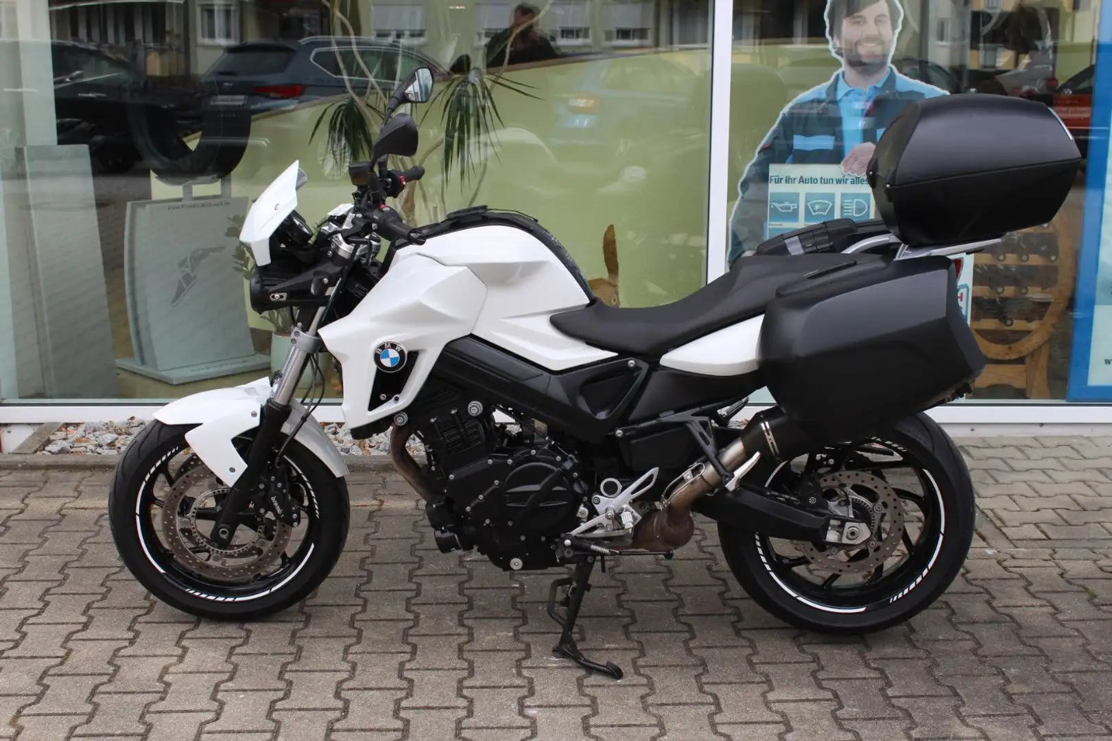 BMW F 800 R ABS + 3 X Original BMW - Koffer Alb - 1