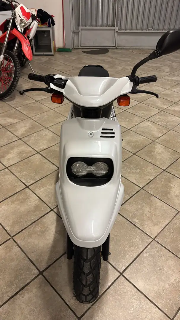 MBK Booster Blanco - 1