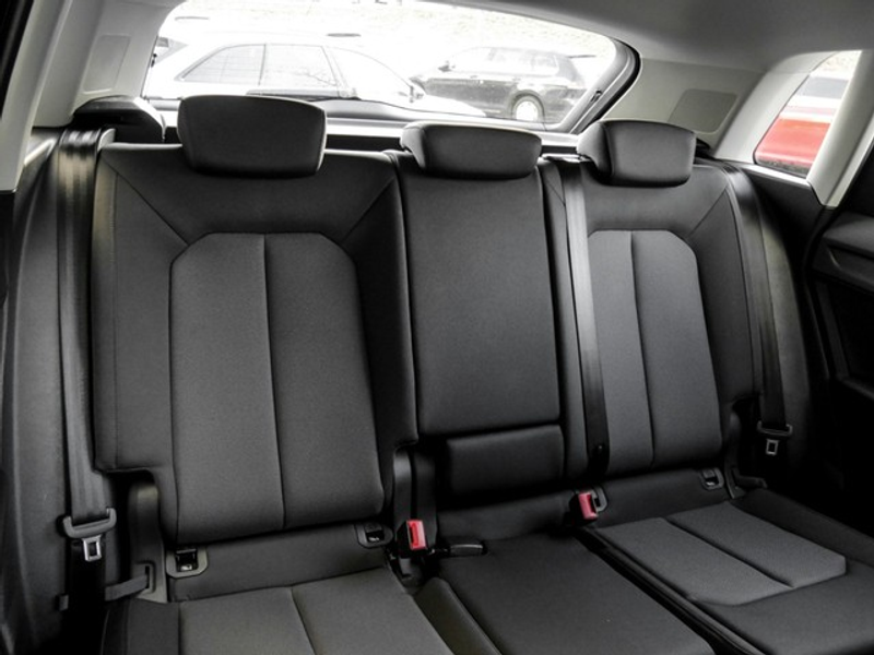 Audi Q3 45 HYBRID LM18 NAVI+ VIRTUALCOCKPIT+ SITZHEIZ — photo 4