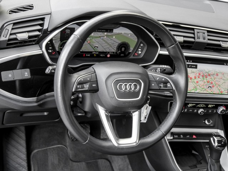 Audi Q3 45 HYBRID LM18 NAVI+ VIRTUALCOCKPIT+ SITZHEIZ — photo 9