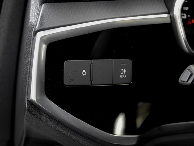 Audi Q3 45 HYBRID LM18 NAVI+ VIRTUALCOCKPIT+ SITZHEIZ — photo 14
