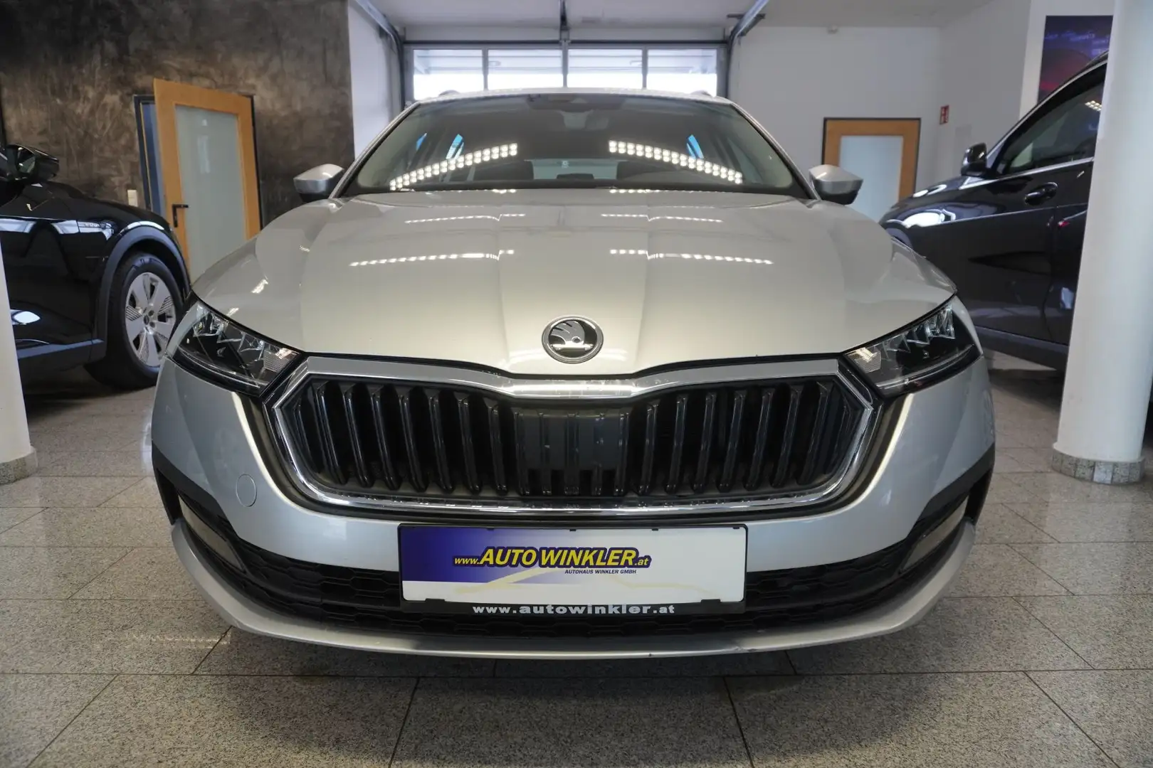 Skoda Octavia Kombi 1.5 TGI G-TEC Ambition CNG/LED/Navi Silber - 2