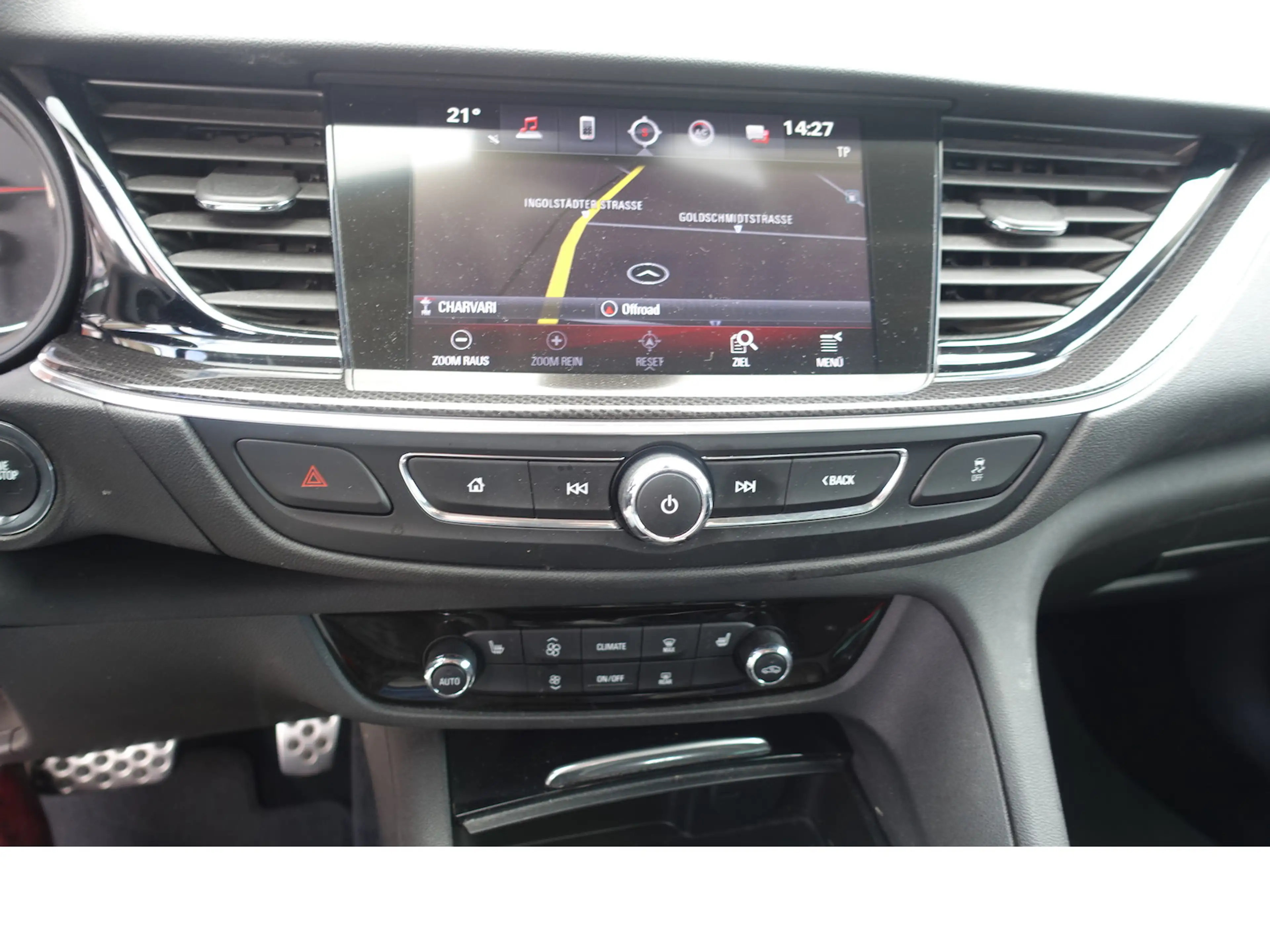 Opel Insignia B Grand Sport Dynamic — photo 15