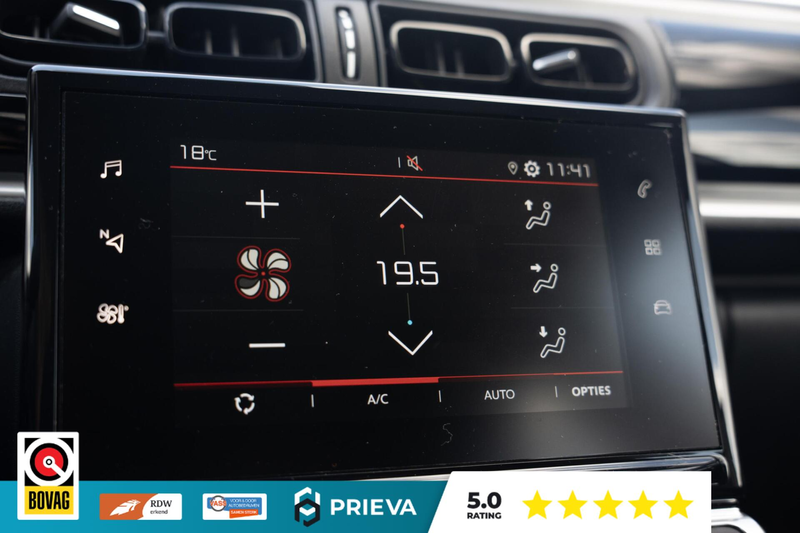 Citroen C3 1,2 PureTech Shine — photo 21