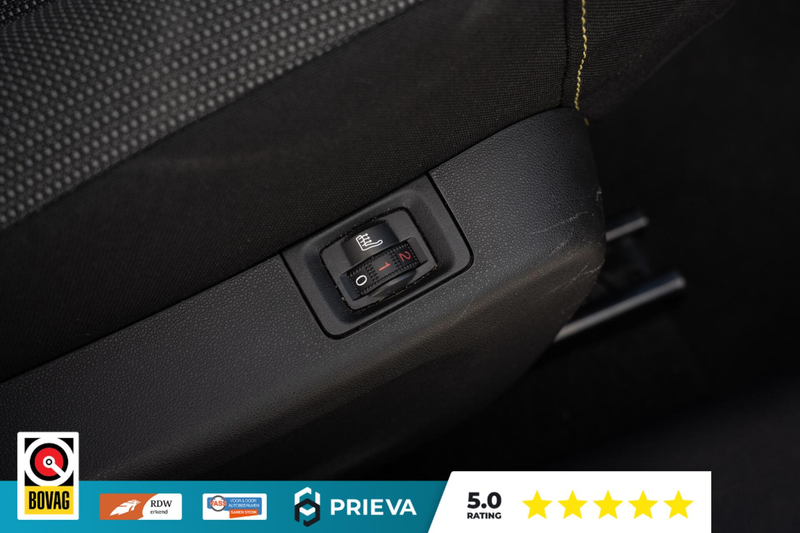 Citroen C3 1,2 PureTech Shine — photo 30