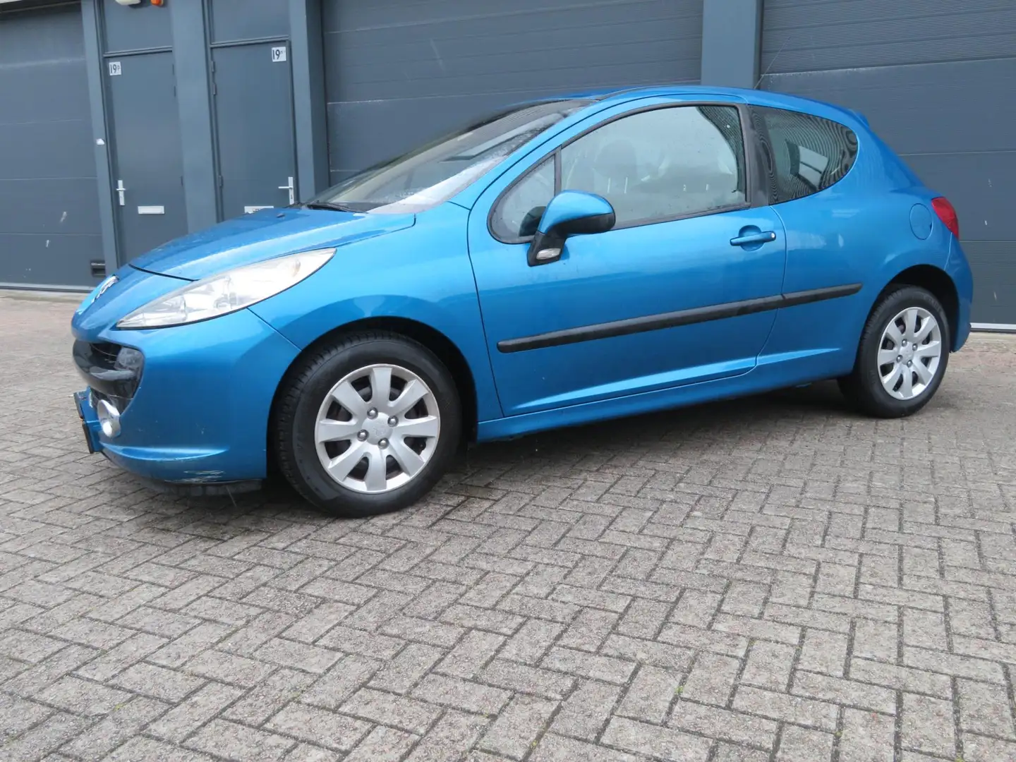 Peugeot 207 1.4 VTi Look 174167 km nap Bleu - 2