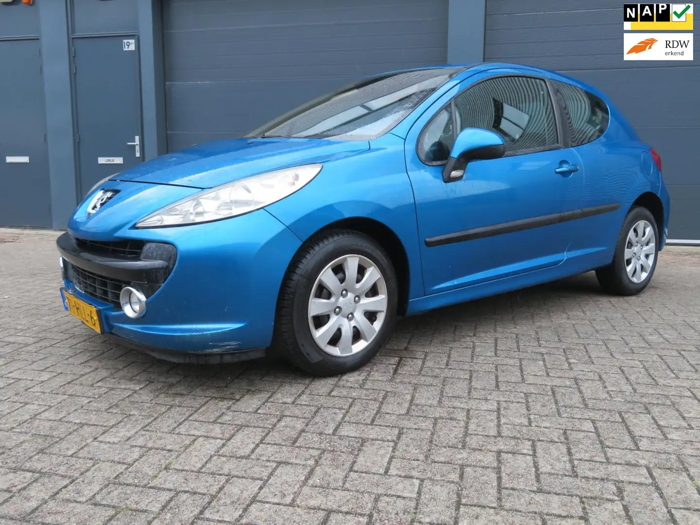 Peugeot 207 1.4 VTi Look 174167 km nap Bleu - 1