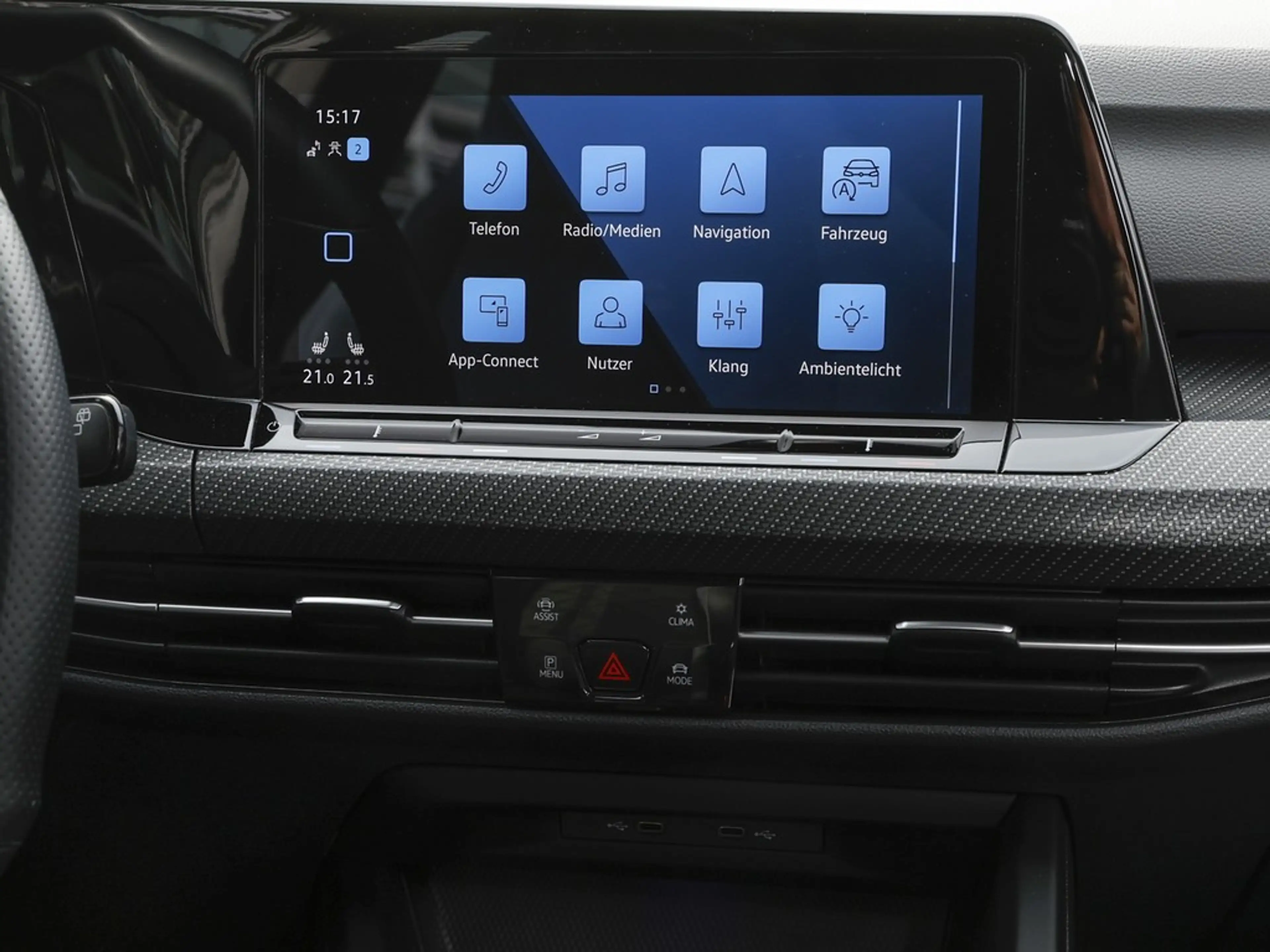 Volkswagen Golf VIII 1.5 TSI R-Line Navi/RFK/LED — photo 12