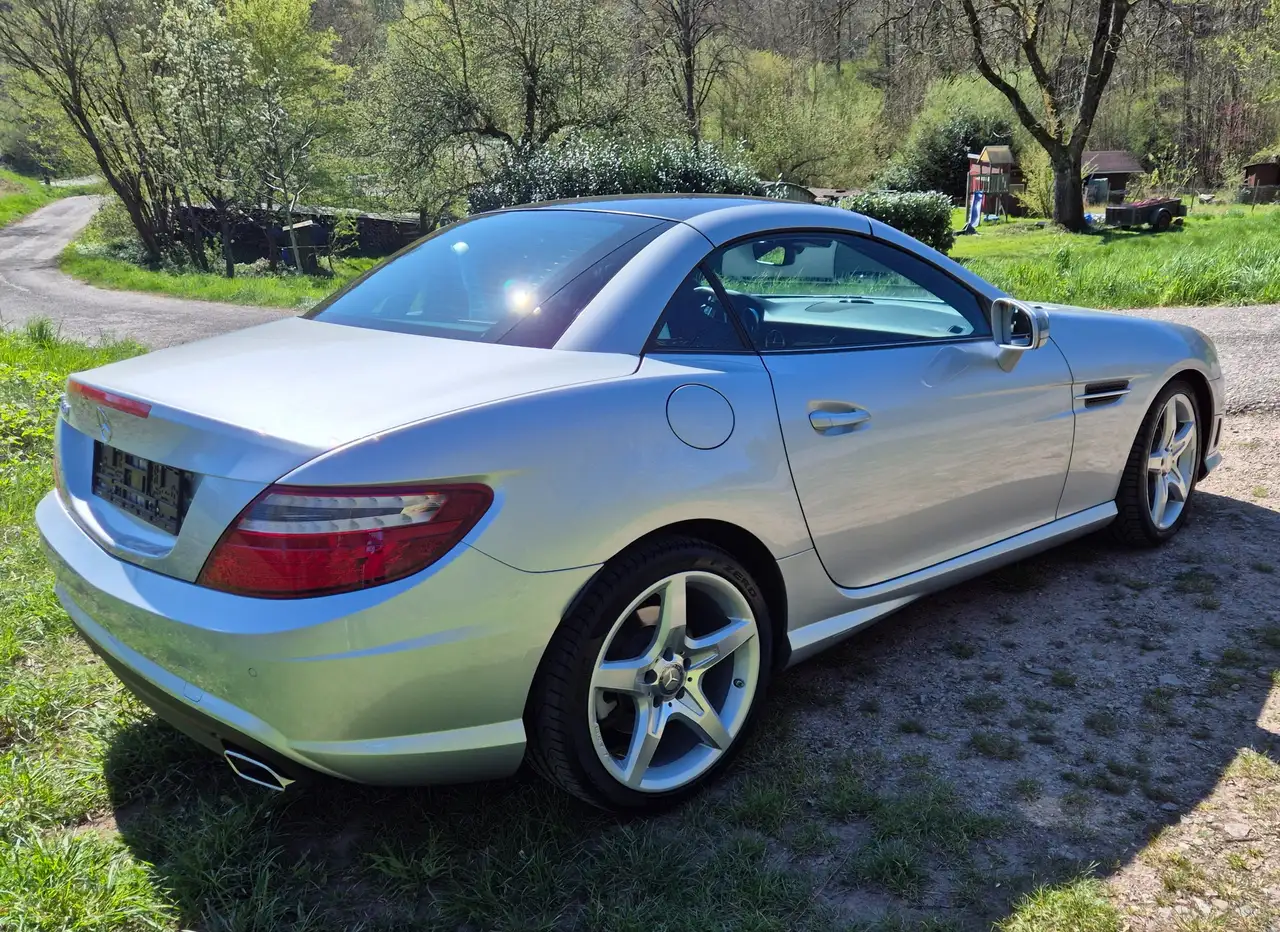 Mercedes-Benz SLK 250