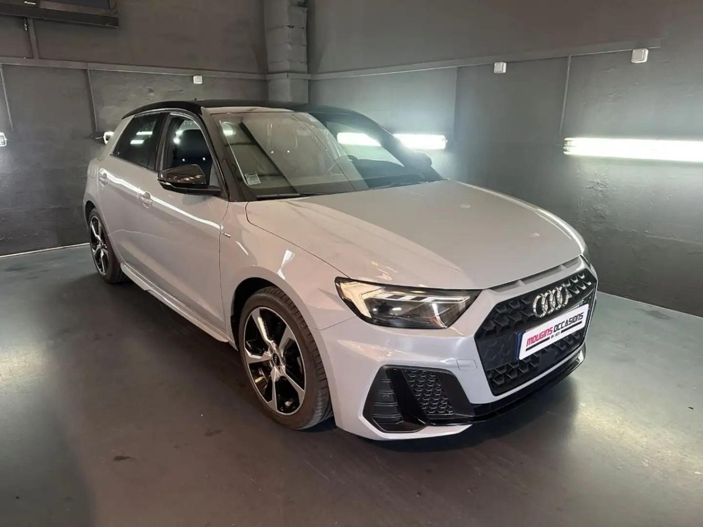 Audi A1 Gris - 1