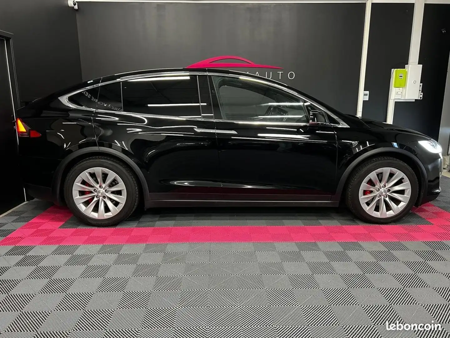Tesla Model X P100DL 100 kWh Ludicrous Dual Motor Performance TV Noir - 2
