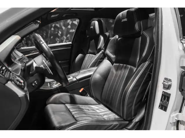BMW M5 view 10