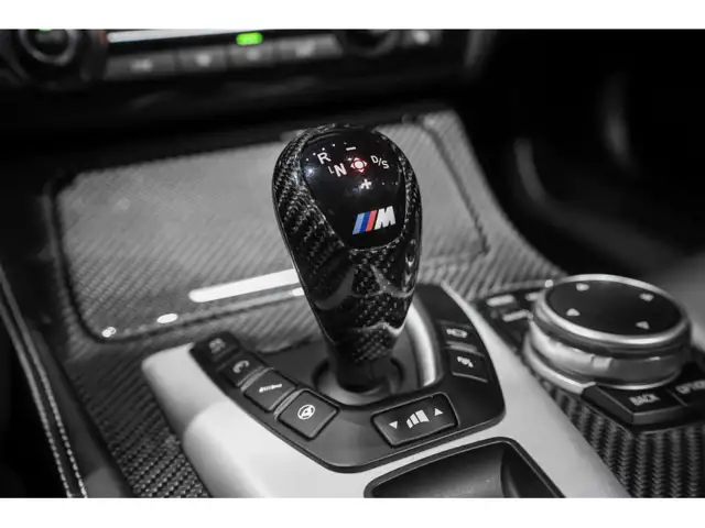 BMW M5 view 28