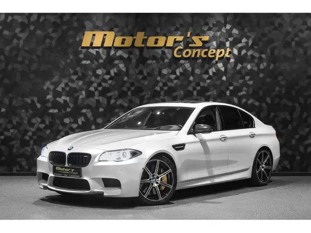 2016 BMW M5 in White for sale