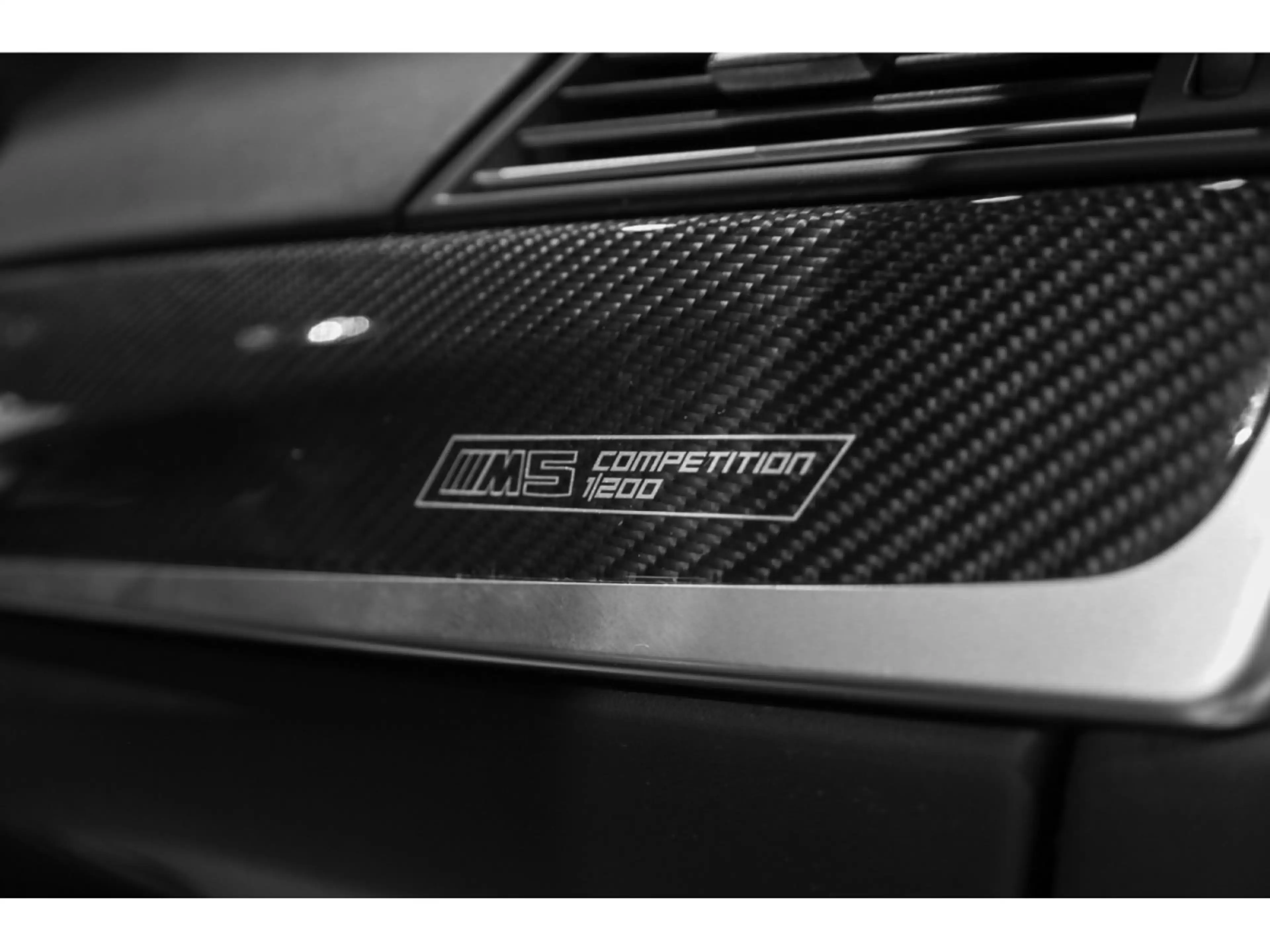 BMW M5 F10 COMPETITION 1/200 — photo 8