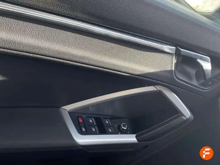 Audi Q3 2019, foto 22