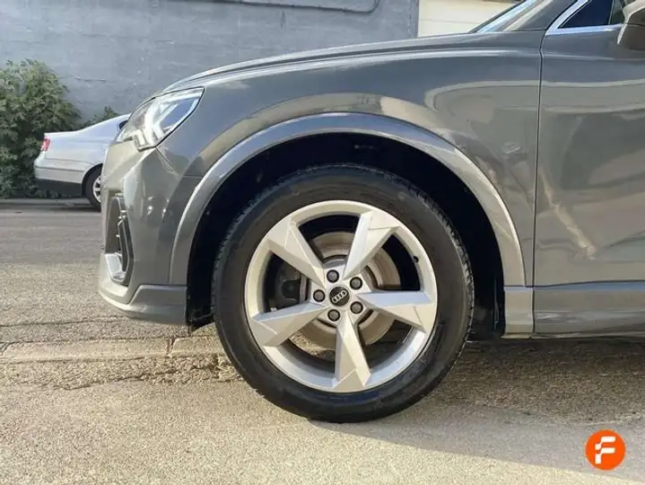 Audi Q3 2019, foto 12
