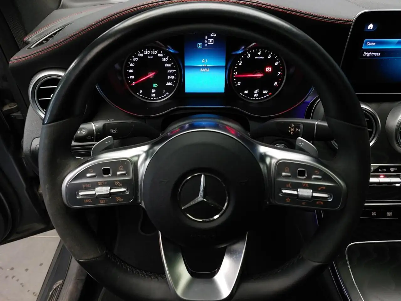 Mercedes-Benz GLC fotografie Mercedes-Benz GLC
